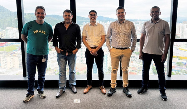 Image: The new DIEFFENBACHER team for Latin America. From left to right: Thiago Furbino Soares, Evandro Rodrigo Satyrio da Rocha, Diego Coelho de Oliveira, Bruno De Oliveira and Ivan Dos Santos Oliveira. Missing: Peter Rath.